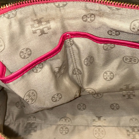 In my Barbie Era - Tory Burch Saffiano Bowling Bag - Picture 4 of 12